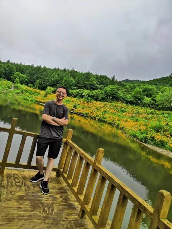 正能量的第三张照片--黑龙江中老年相亲网