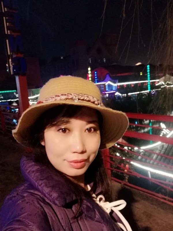 阳光明媚的第一张照片--黑龙江中老年相亲网
